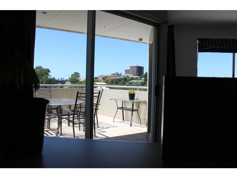 26 275-279 Moggill Road, Indooroopilly QLD 4068