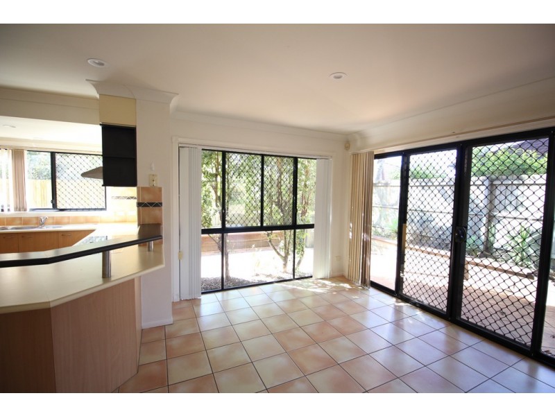 22/18 ALTANDI ST, Sunnybank QLD 4109