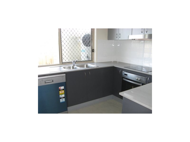 30/582 Manly Road, Wakerley QLD 4154