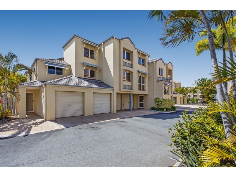75/88 LIMETREE PARADE, Runaway Bay QLD 4216