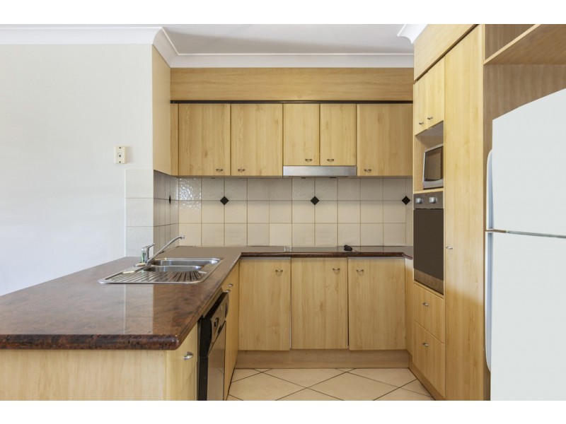 75/88 LIMETREE PARADE, Runaway Bay QLD 4216