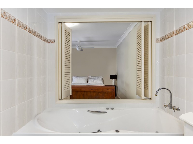 75/88 LIMETREE PARADE, Runaway Bay QLD 4216