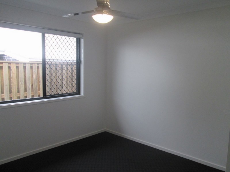 46B Bowerbird Crescent, Dakabin QLD 4503