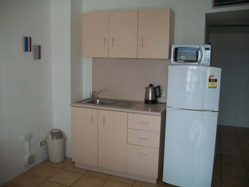 713/2 Barney Street, Southport QLD 4215