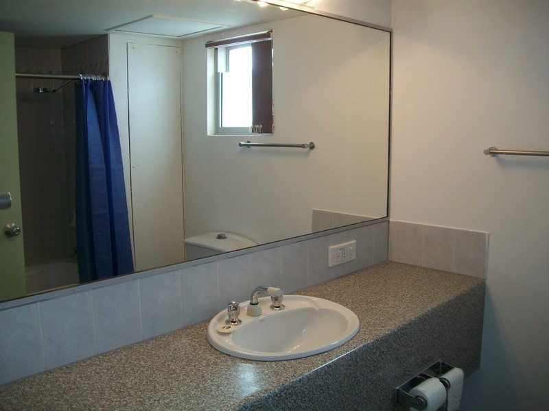 713/2 Barney Street, Southport QLD 4215