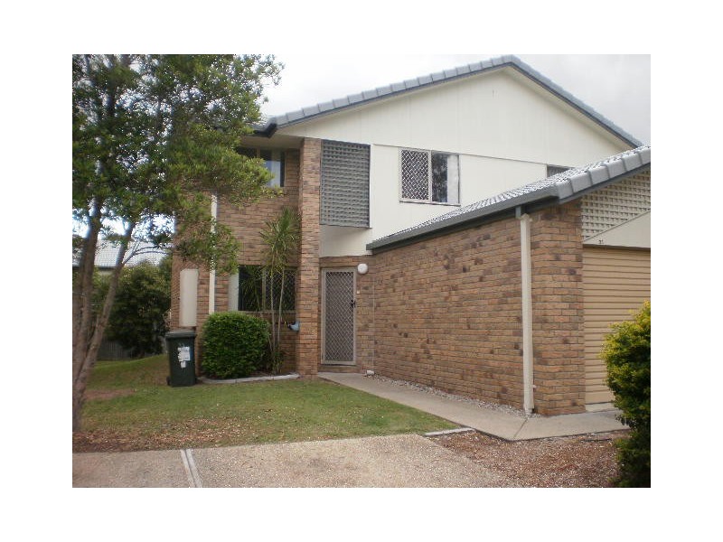 UNIT 33-14 “Hatlowe Heights”  Bourton Road, Merrimac QLD 4226