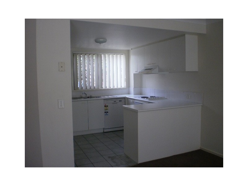 UNIT 33-14 “Hatlowe Heights”  Bourton Road, Merrimac QLD 4226