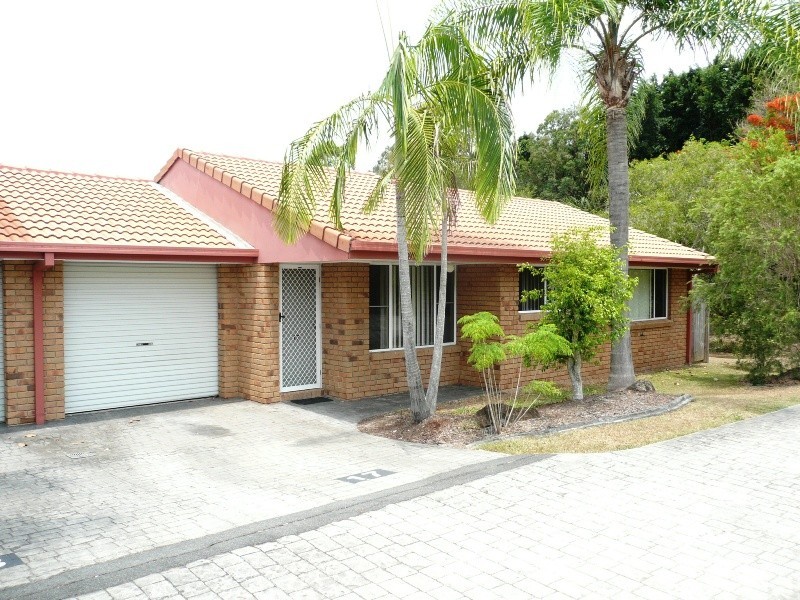 17/ 97-137 Edmund Rice drive, Southport QLD 4215