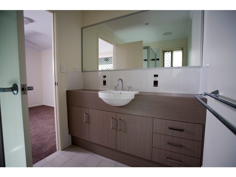 42 WATTLEBIRD STREET, Mango Hill QLD 4509