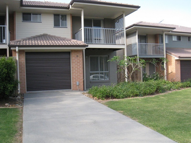 18/19 MAGREE STREET, Kallangur QLD 4503