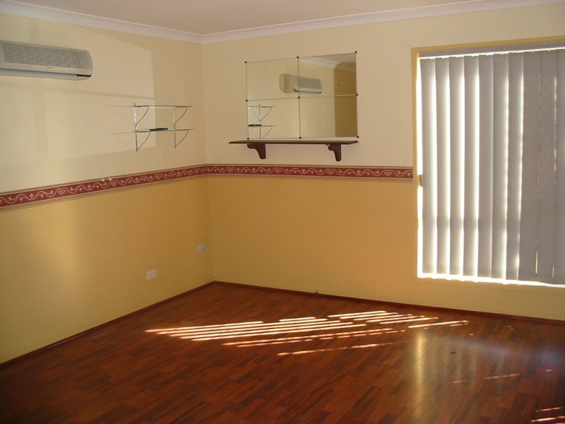 Crestmead QLD 4132