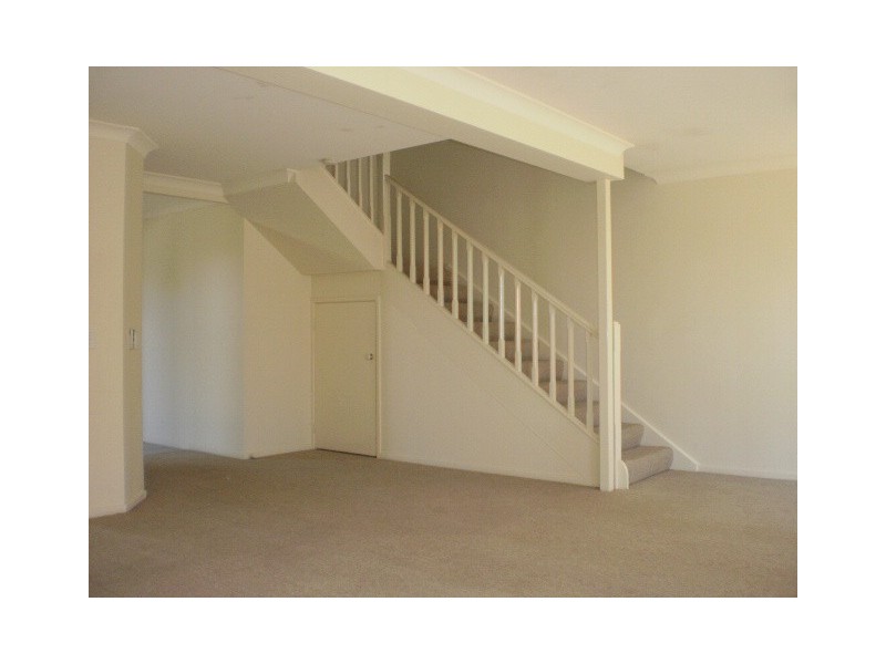 Unit 5-14 “Hatlowe Heights”  Bourton Road, Merrimac QLD 4226