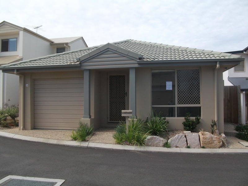 19 / 75 LEVINGTON ROAD, Eight Mile Plains QLD 4113