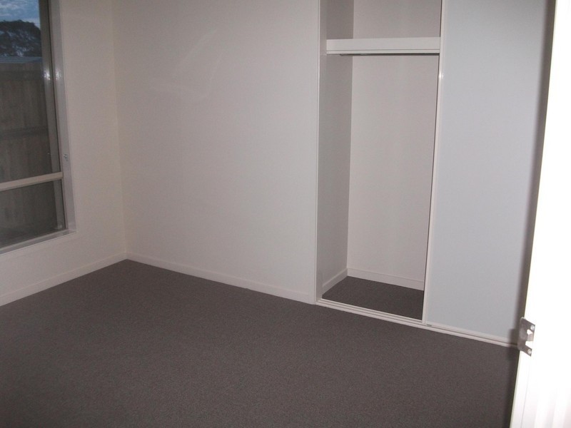 19 / 75 LEVINGTON ROAD, Eight Mile Plains QLD 4113