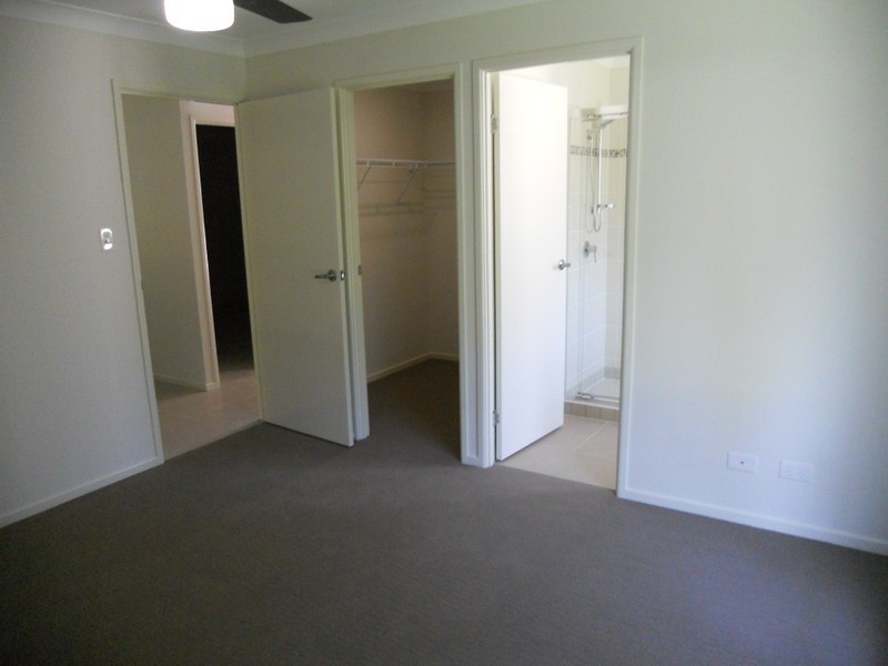 6 Liddells Court, Kingston QLD 4114