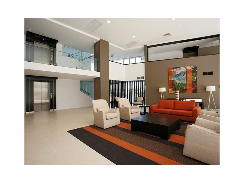 Unit 107 1 – 7 Moores Crescent, Varsity Lakes QLD 4227