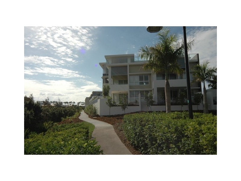 Unit 107 1 – 7 Moores Crescent, Varsity Lakes QLD 4227