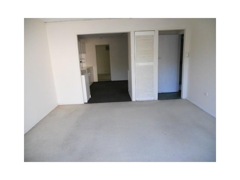 98 Atlantic Drive, Loganholme QLD 4129