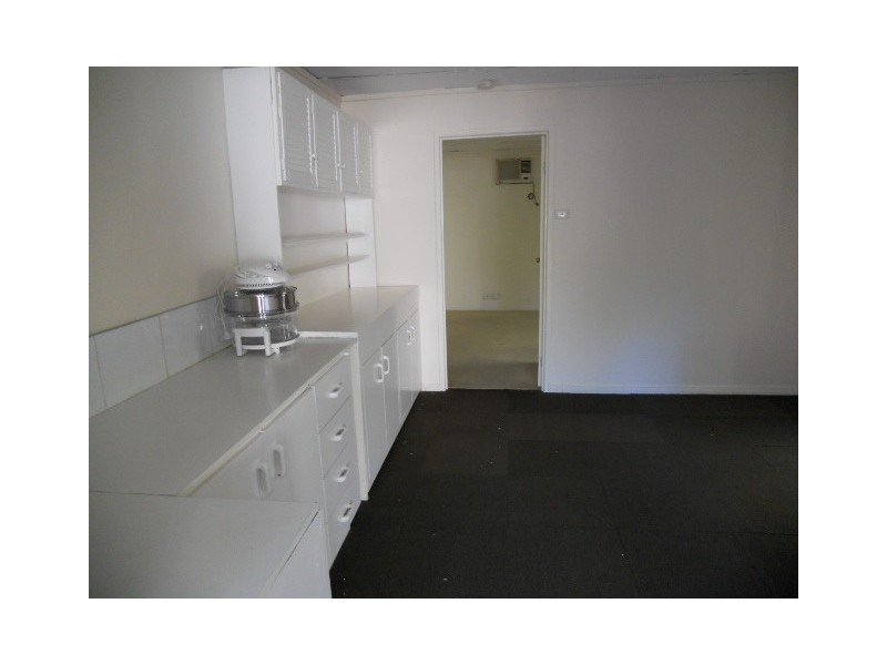 98 Atlantic Drive, Loganholme QLD 4129