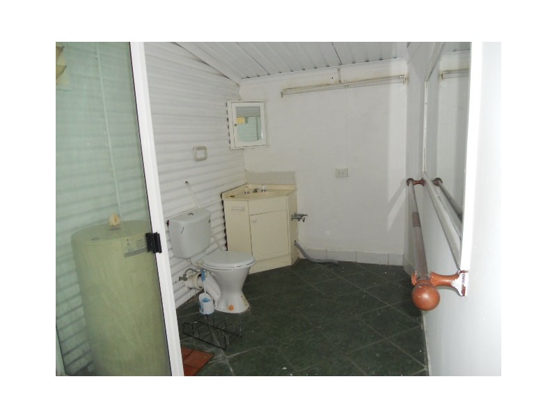 98 Atlantic Drive, Loganholme QLD 4129