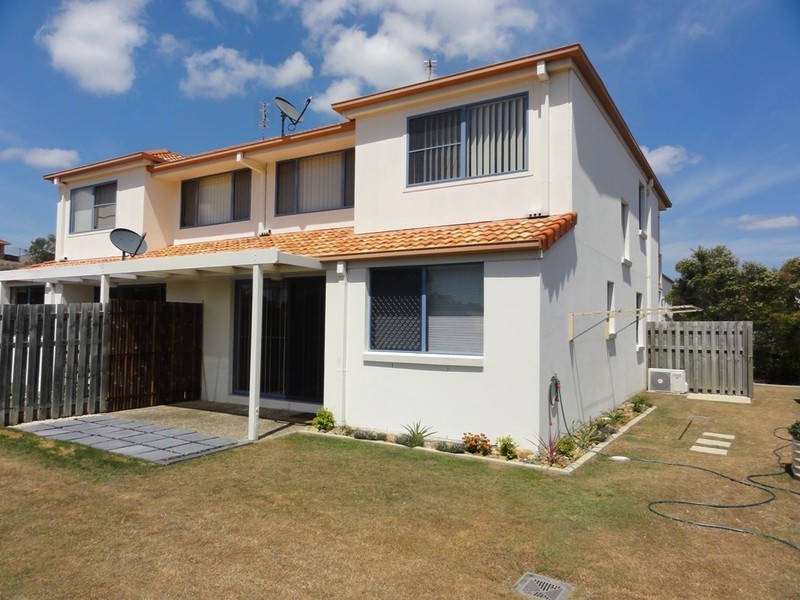 Pacific Pines QLD 4211