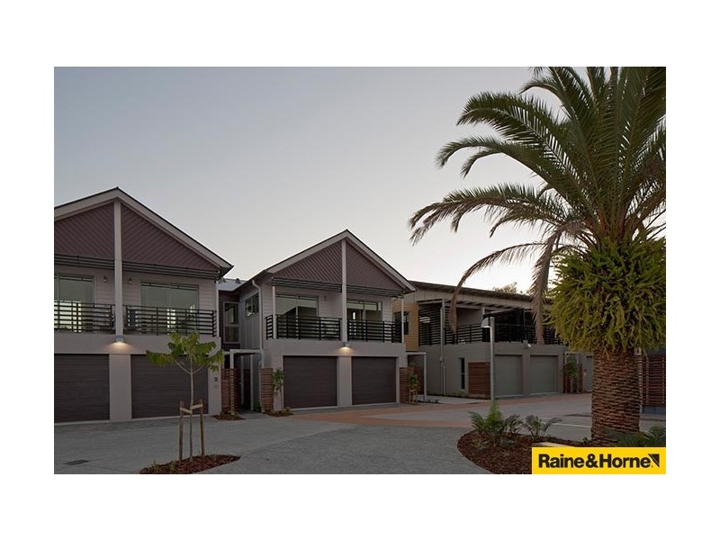 63/123 Barrack Road, Cannon Hill QLD 4170