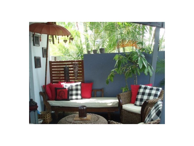 33/181 Lae Drive, Coombabah QLD 4216