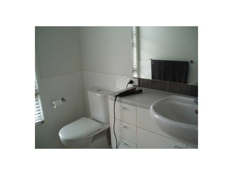 33/181 Lae Drive, Coombabah QLD 4216