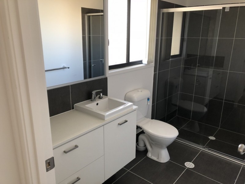 5 McKenzie Road, Mango Hill QLD 4509