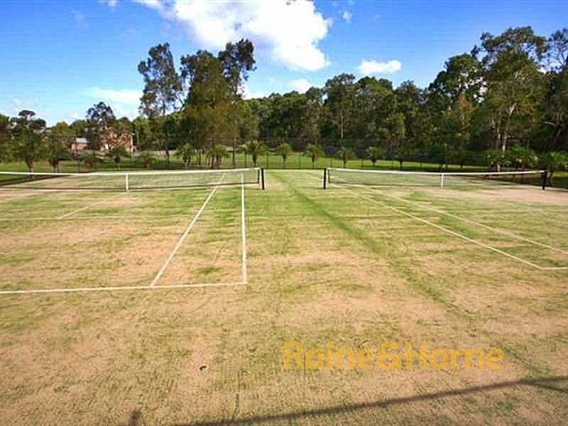 6 – 10 Bourton Rd, Merrimac QLD 4226