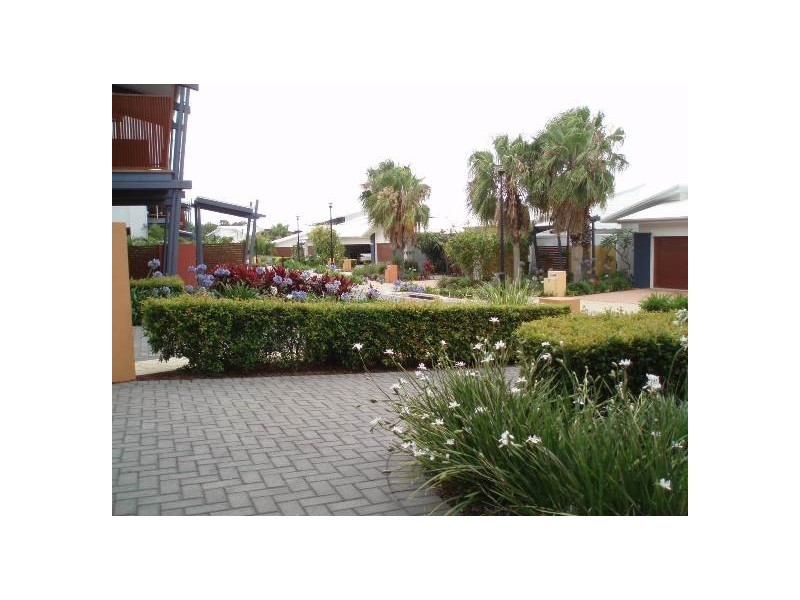 57/181  Lae Drive, Coombabah QLD 4216