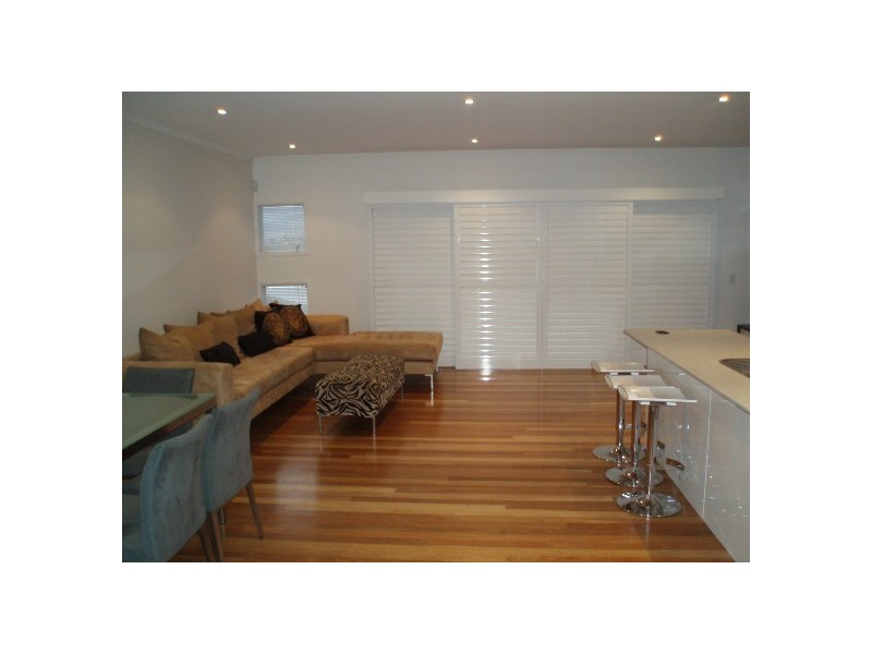 57/181  Lae Drive, Coombabah QLD 4216