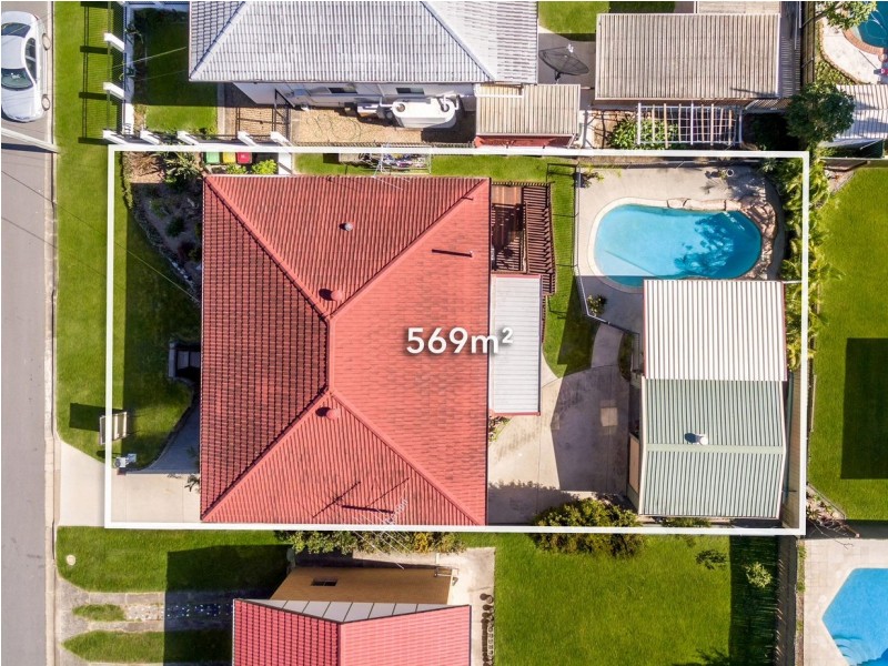 10 Bettina St, Macgregor QLD 4109