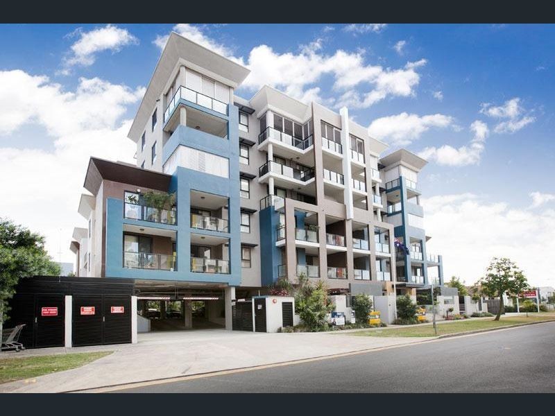 46 Playfield Street, Chermside QLD 4032