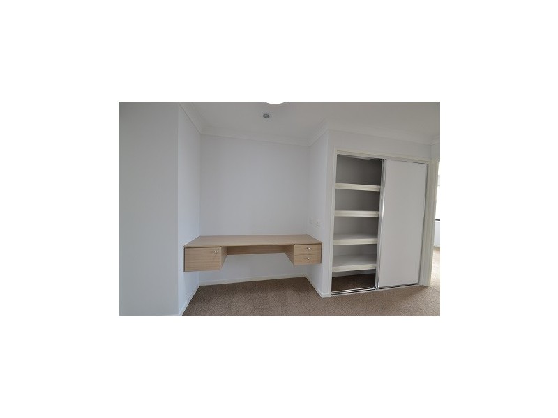 4/9 Milan Street, Forest Lake QLD 4078