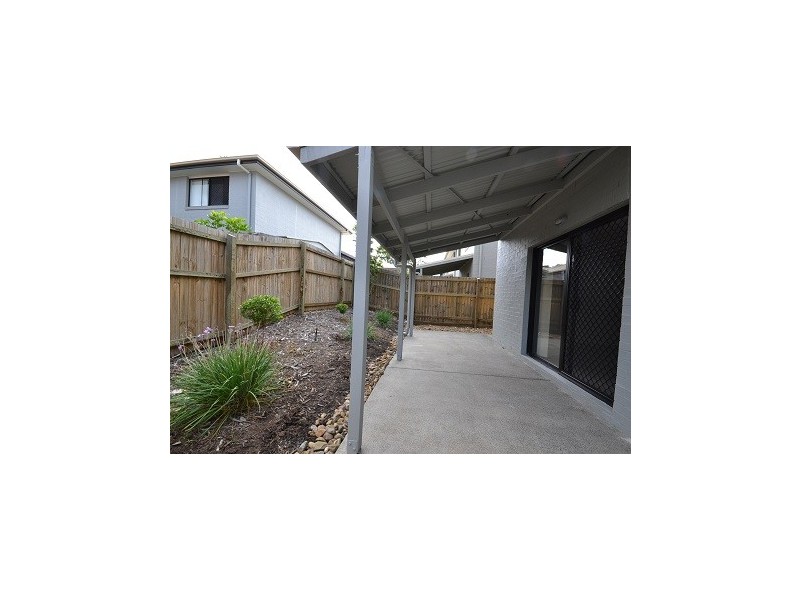 4/9 Milan Street, Forest Lake QLD 4078