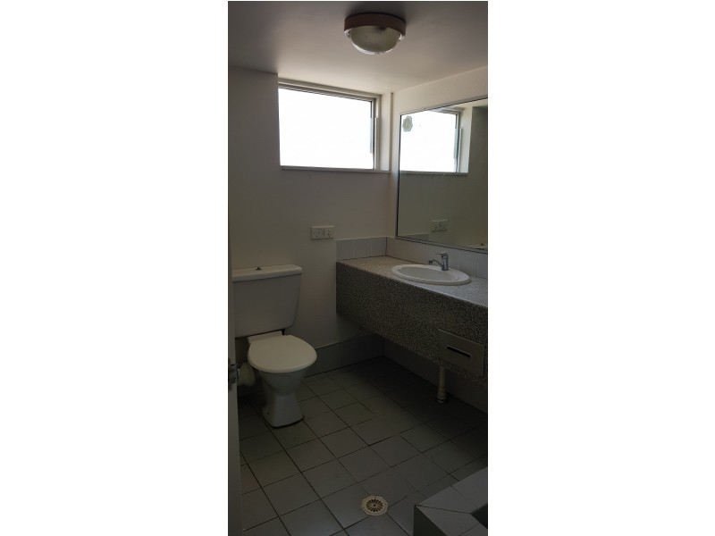 502/2 Barney, Southport QLD 4215