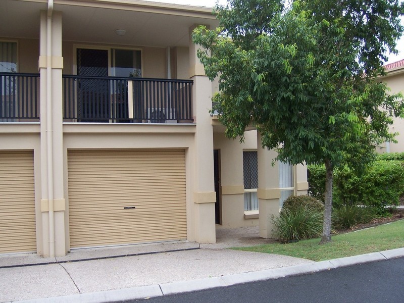 42/81 Network Drive, Wynnum West QLD 4178