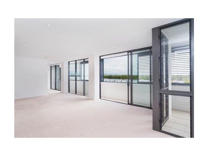 Paradise Point QLD 4216