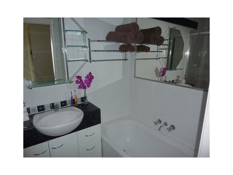 07/75 Brown Street, Labrador QLD 4215