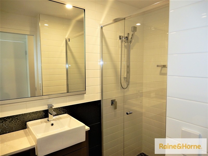 302/616 Main Street, Kangaroo Point QLD 4169