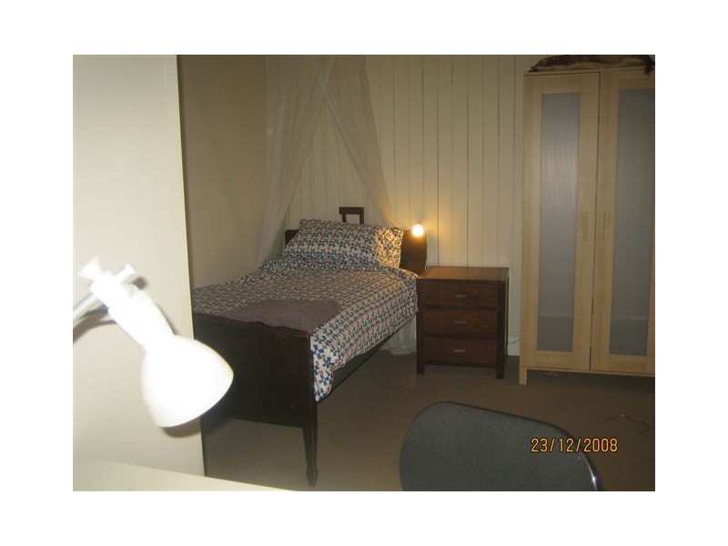 21 Bush Street, Windsor QLD 4030