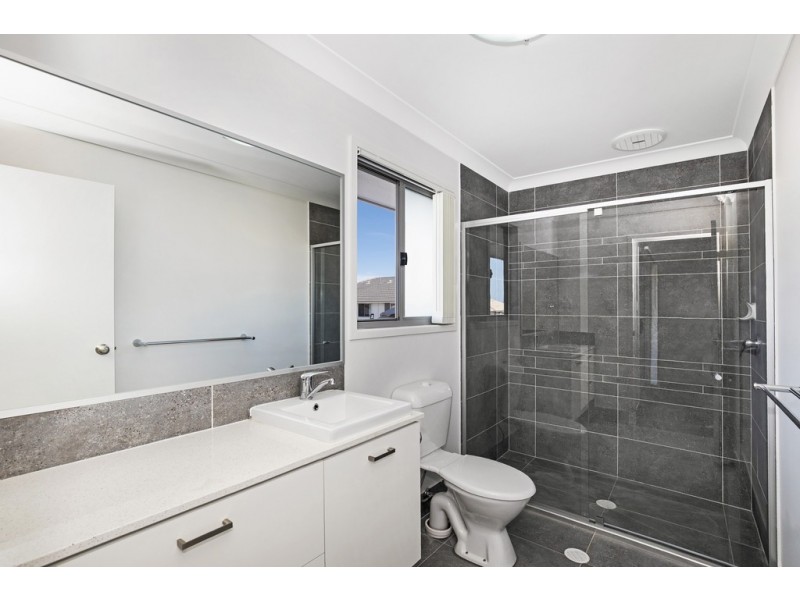 2C PATEMAN PARADE, Thornlands QLD 4164