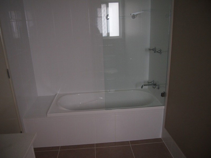 2/61 MINT CRESCENT, Griffin QLD 4503