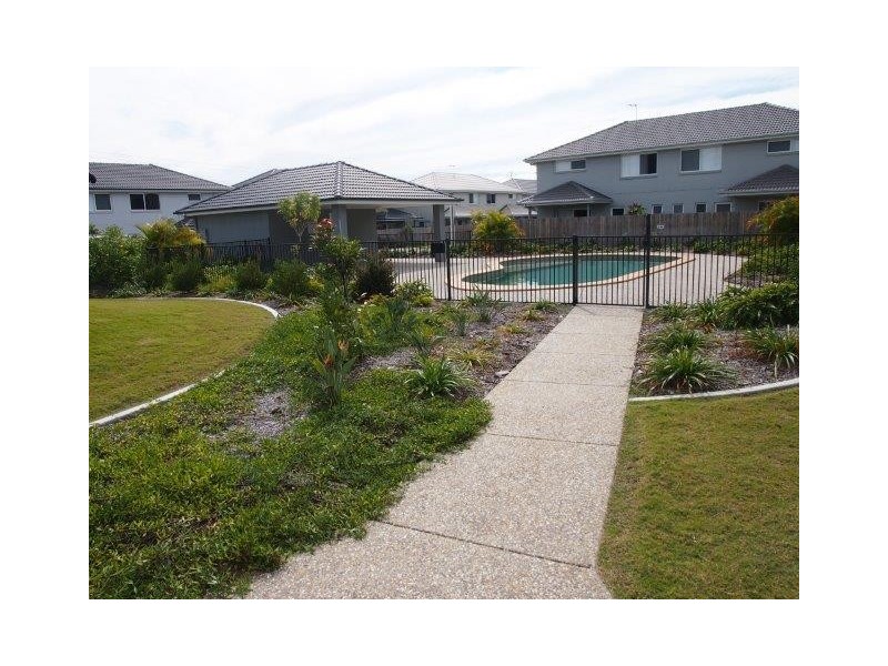 25/15 SILVEREYE DRIVE, Griffin QLD 4503