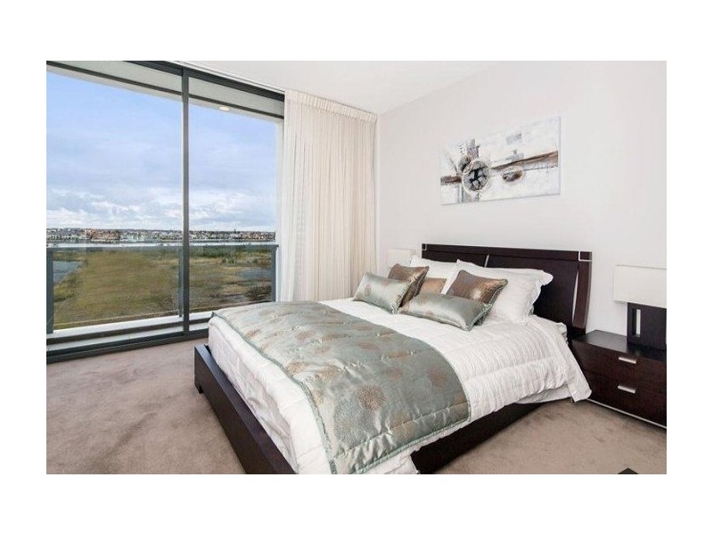 Paradise Point QLD 4216