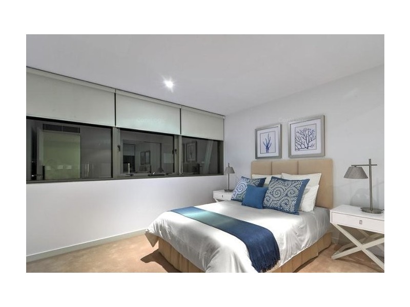 Paradise Point QLD 4216