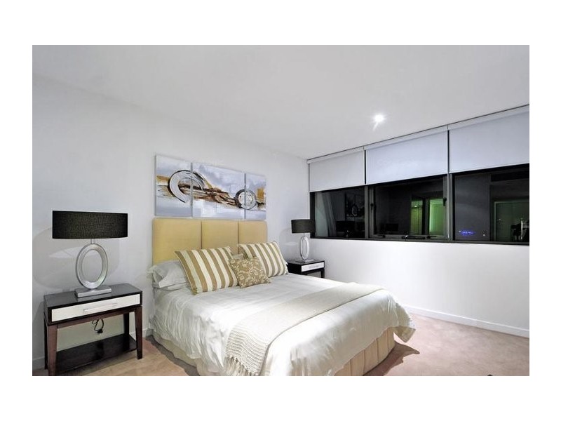 Paradise Point QLD 4216