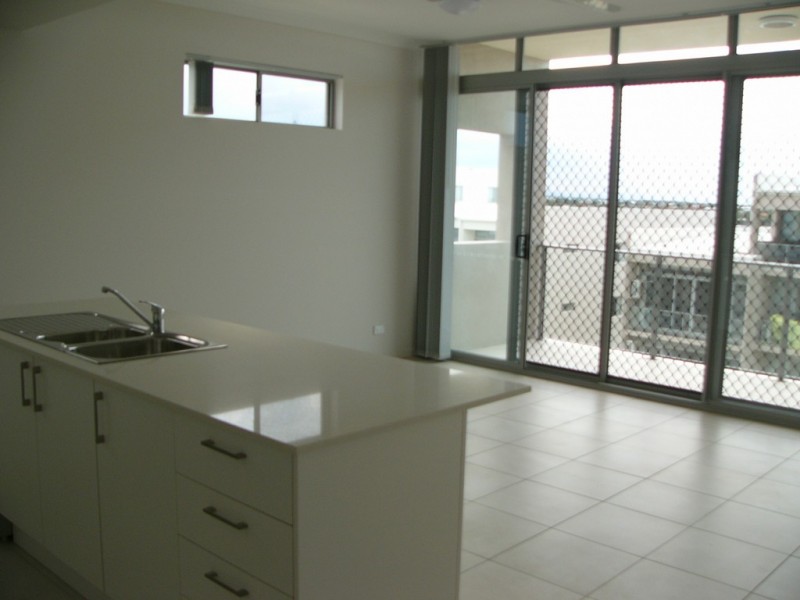 4C9/3 McLennan Court, North Lakes QLD 4509