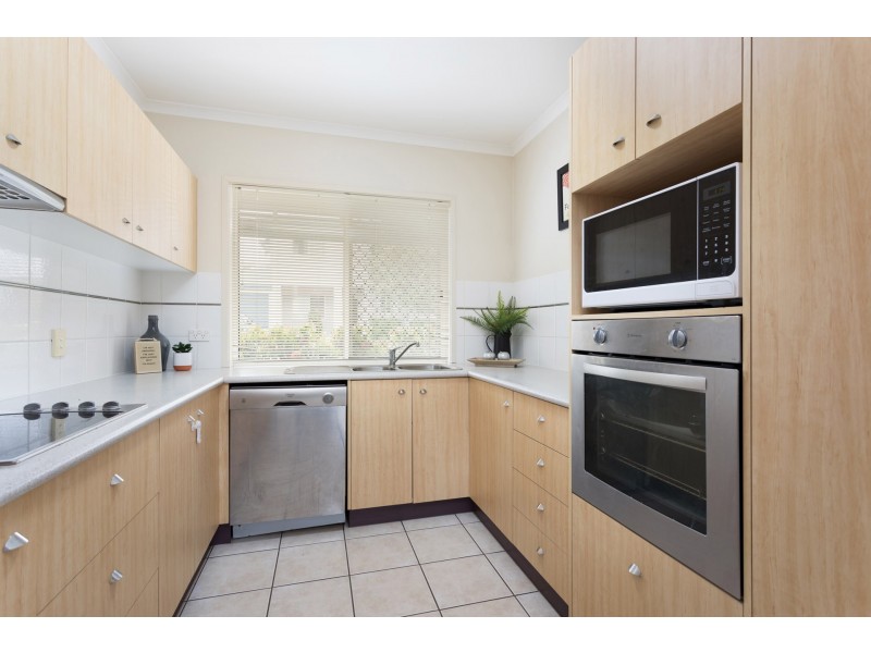 42/21 Tripcony Place, Wakerley QLD 4154